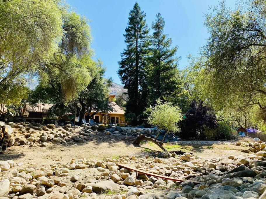 Sequoia Cabin By The River Three Rivers Exteriér fotografie